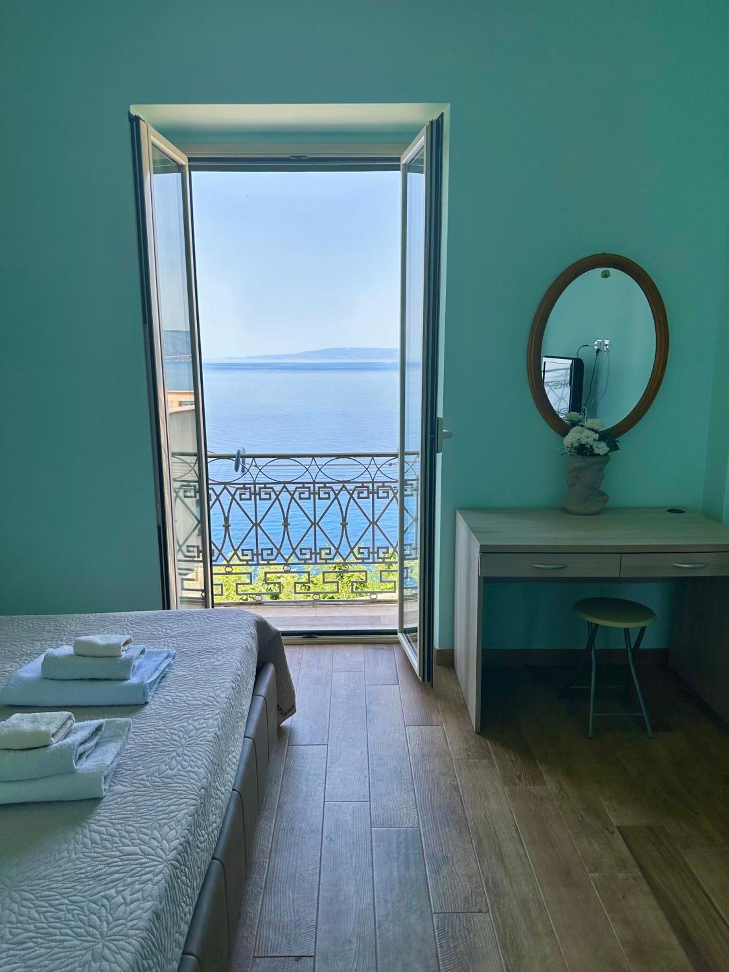 Nel Blu Dipinto Di Blu Villa Scilla Eksteriør billede